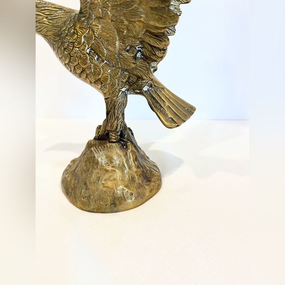 Large Brass Eagle on Rock Statue with Large Wings MCM - Picture 4 of 11